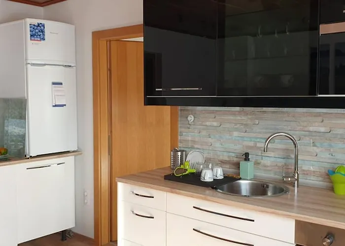 Mia Apartman, Lägenhet *